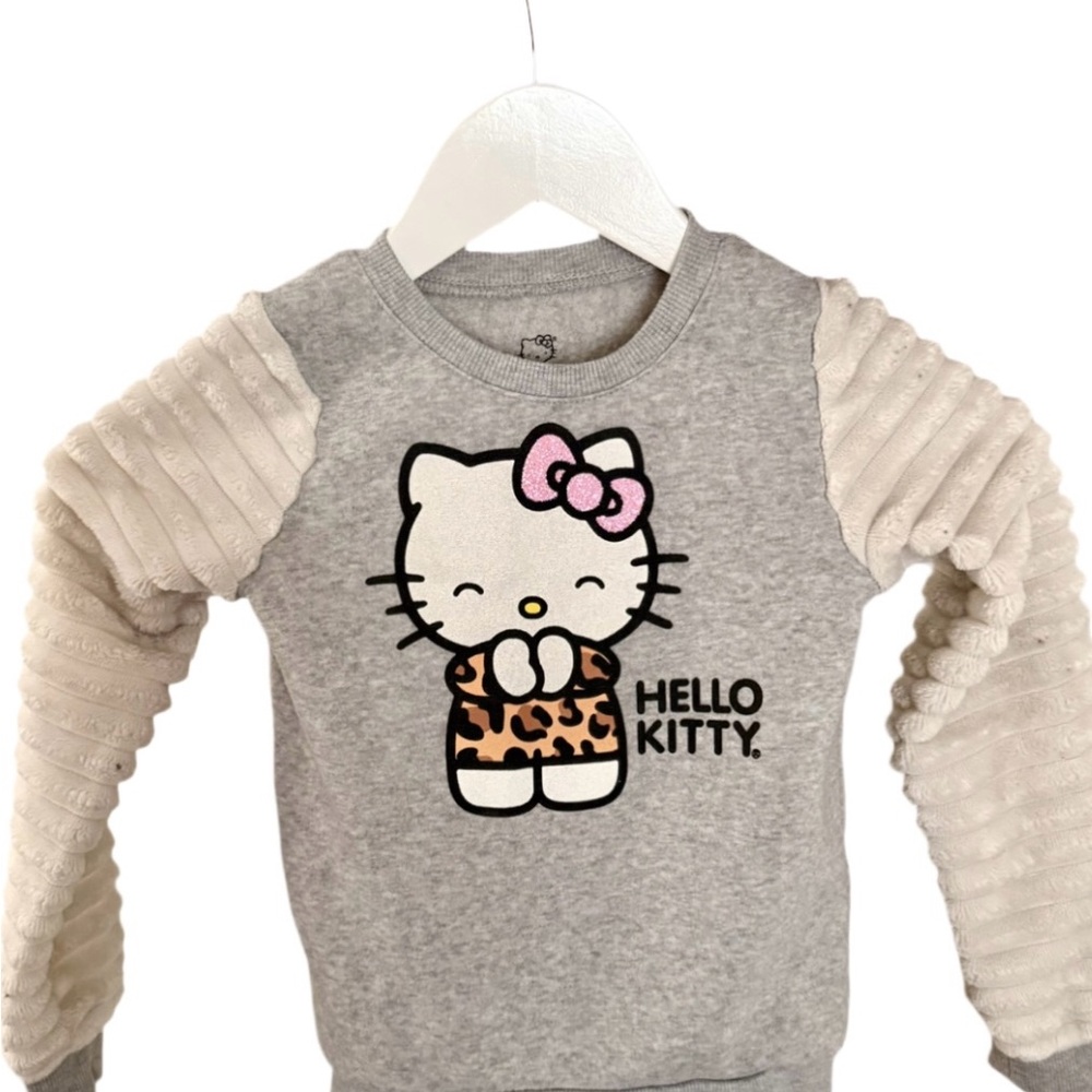 Hello Kitty Gray and Cream Sweatshirt with Plush Sleeves